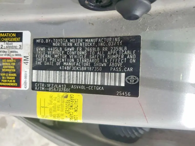 2011 TOYOTA CAMRY XLE  