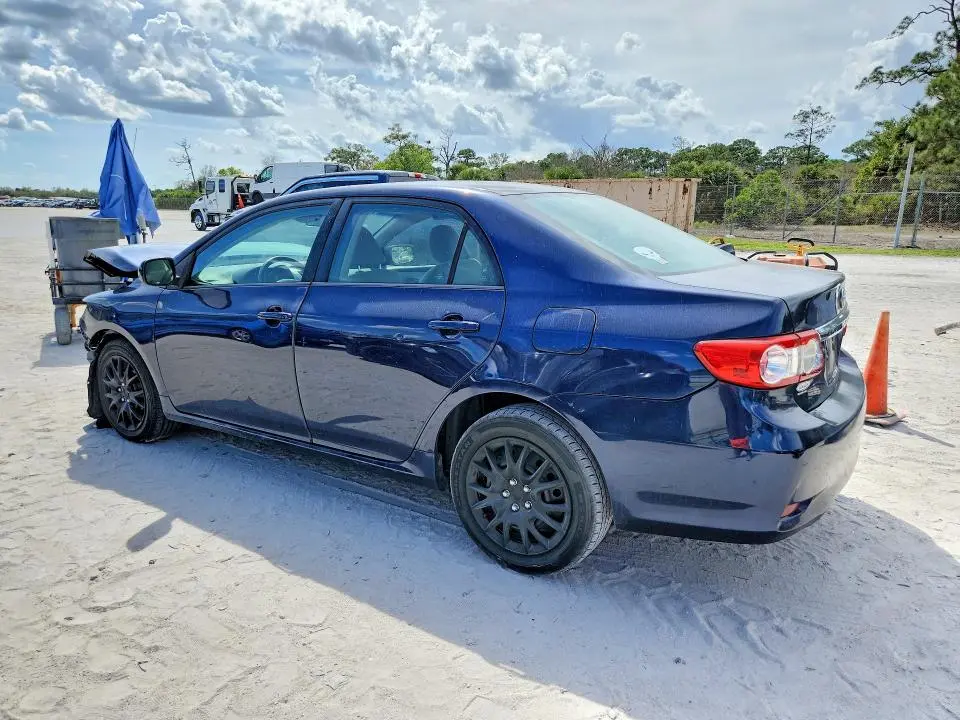 2012 TOYOTA COROLLA LE  