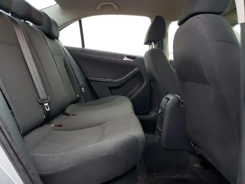 2013 VOLKSWAGEN JETTA BASE  