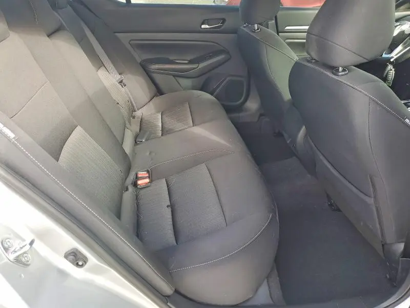 2022 NISSAN ALTIMA SV  