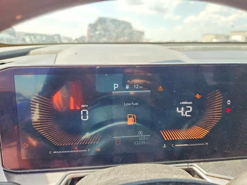 2025 KIA SORENTO LX  