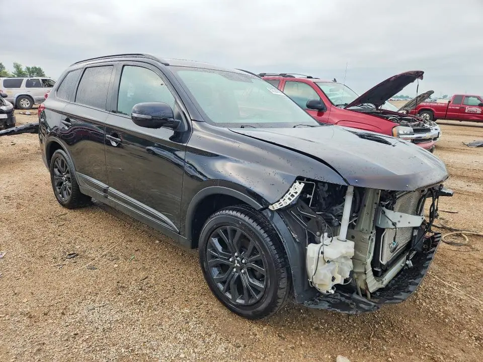 2018 MITSUBISHI OUTLANDER SE  