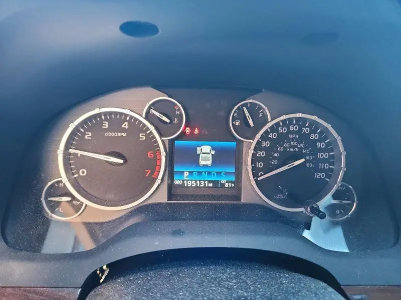 2016 TOYOTA TUNDRA CREWMAX LIMITED  