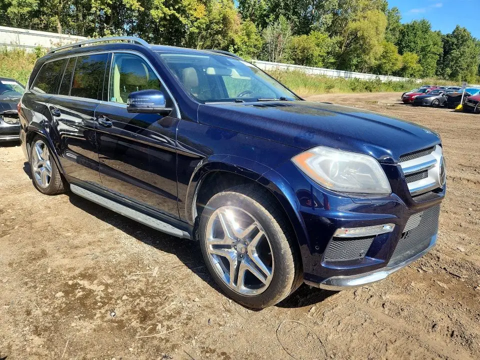 2014 MERCEDES-BENZ GL 550 4MATIC  