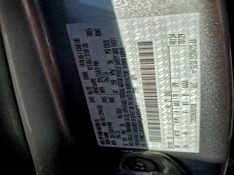 2022 FORD ESCAPE SE  