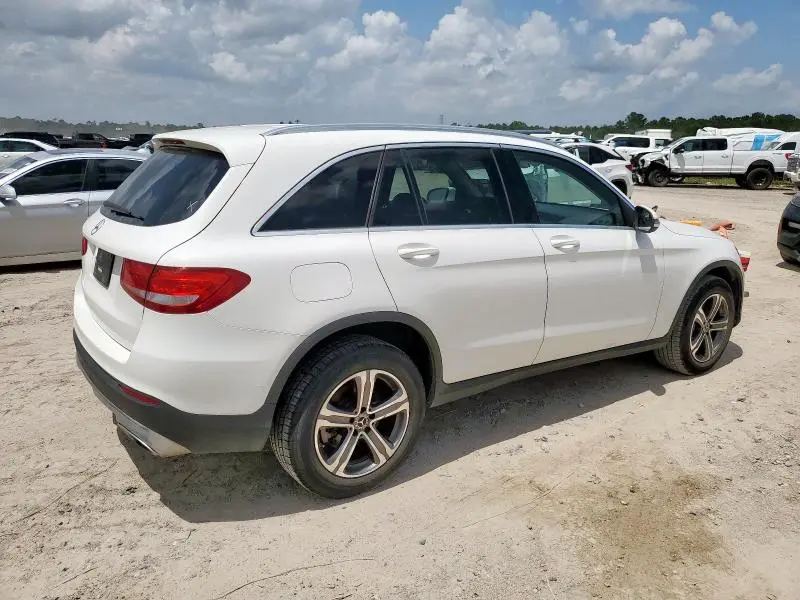 2019 MERCEDES-BENZ GLC 300  