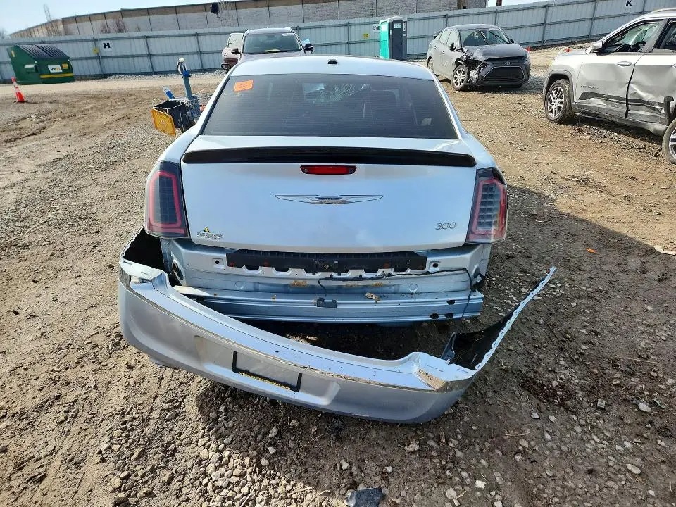 2013 CHRYSLER 300   