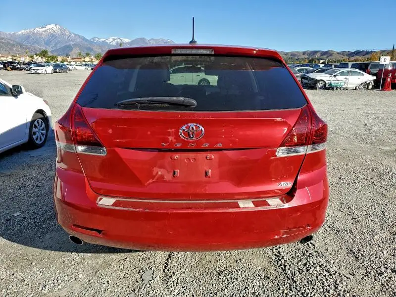 2013 TOYOTA VENZA LE  