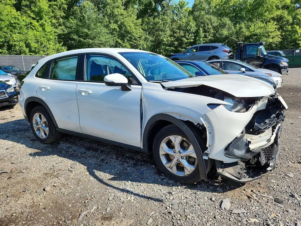2023 HONDA HR-V LX  