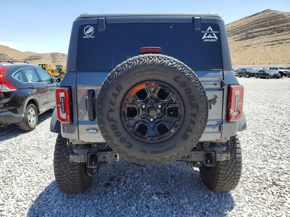 2022 FORD BRONCO BASE  