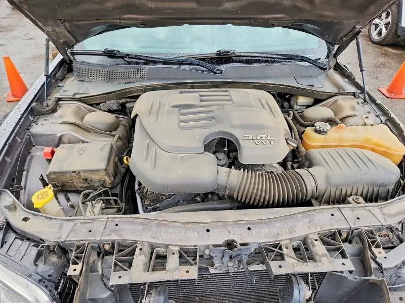 2013 CHRYSLER 300   