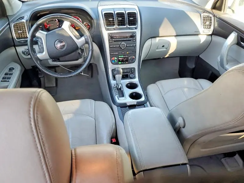 2011 GMC ACADIA SLT-1  