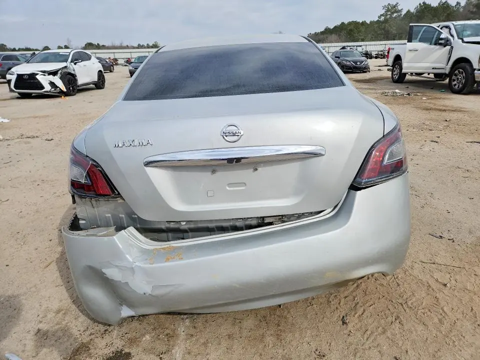 2014 NISSAN MAXIMA S  