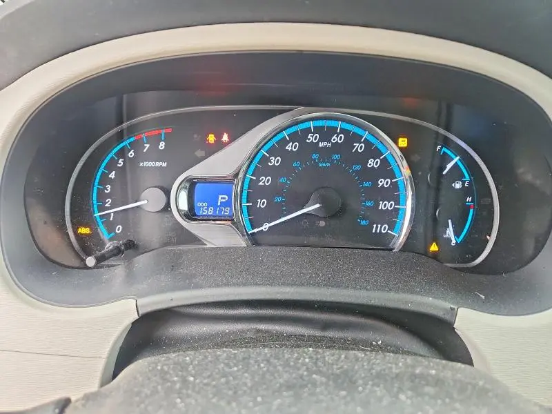 2011 TOYOTA SIENNA XLE 8-PASSENGER  