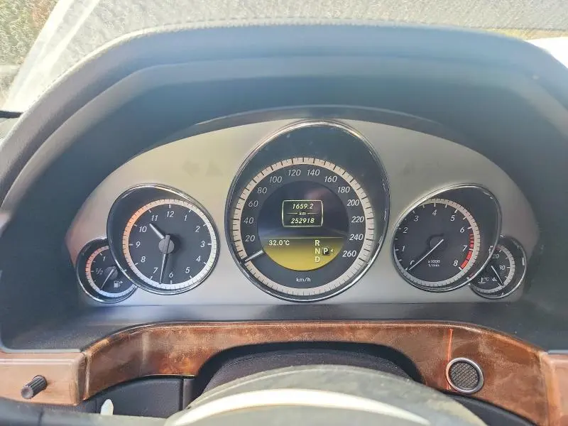 2012 MERCEDES-BENZ E 550 4MATIC  