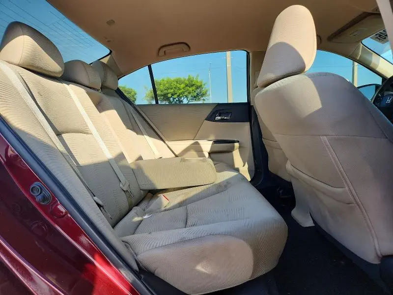 2017 HONDA ACCORD LX  