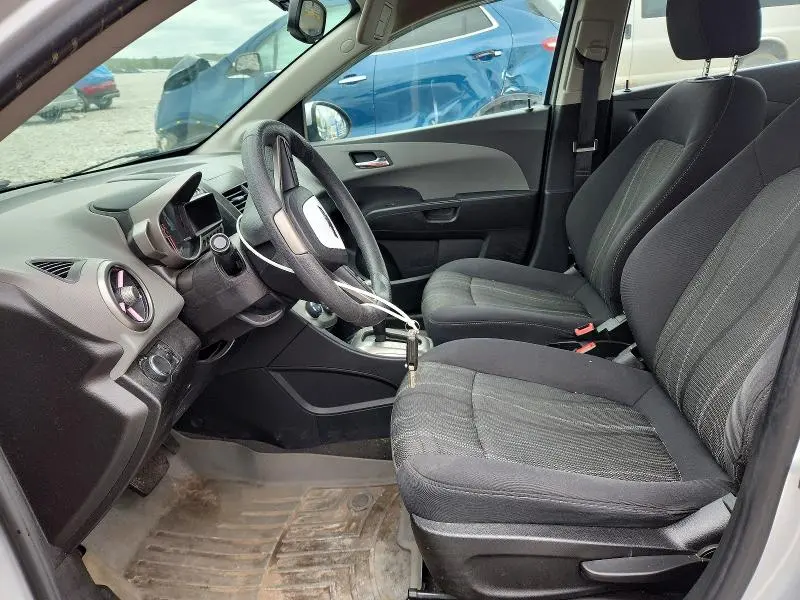 2014 CHEVROLET SONIC LT  
