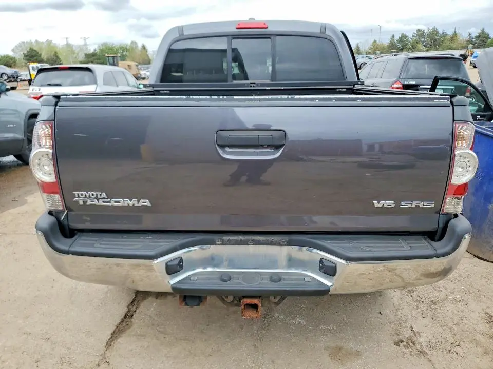 2010 TOYOTA TACOMA DOUBLE CAB  