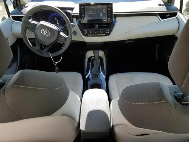 2021 TOYOTA COROLLA LE
