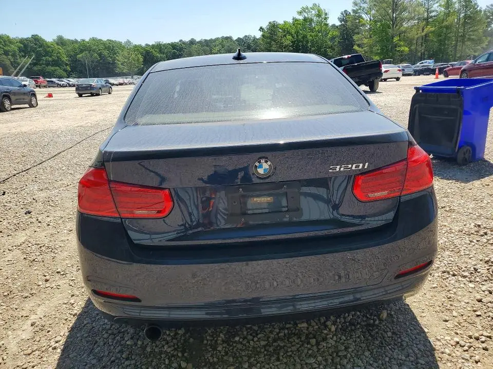 2016 BMW 320 I  