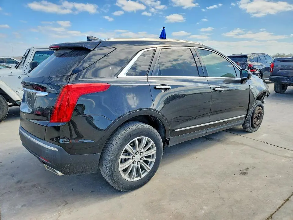 2019 CADILLAC XT5 LUXURY  
