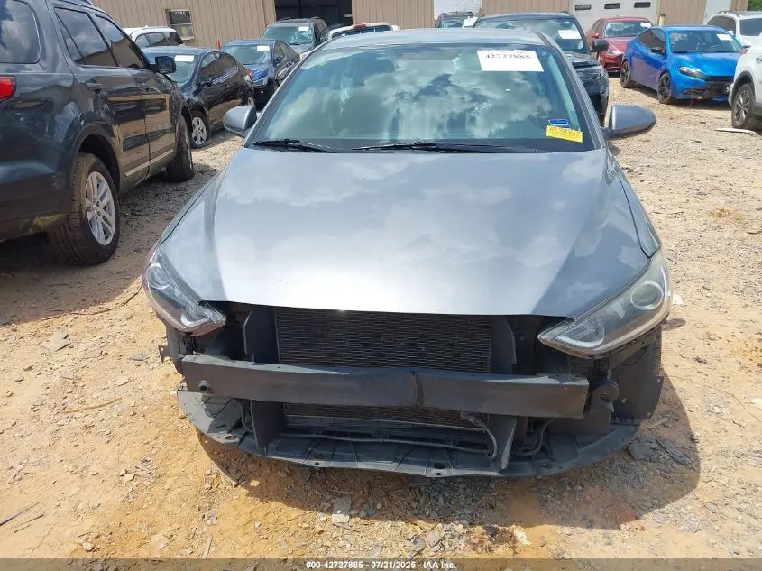 2018 HYUNDAI ELANTRA SE