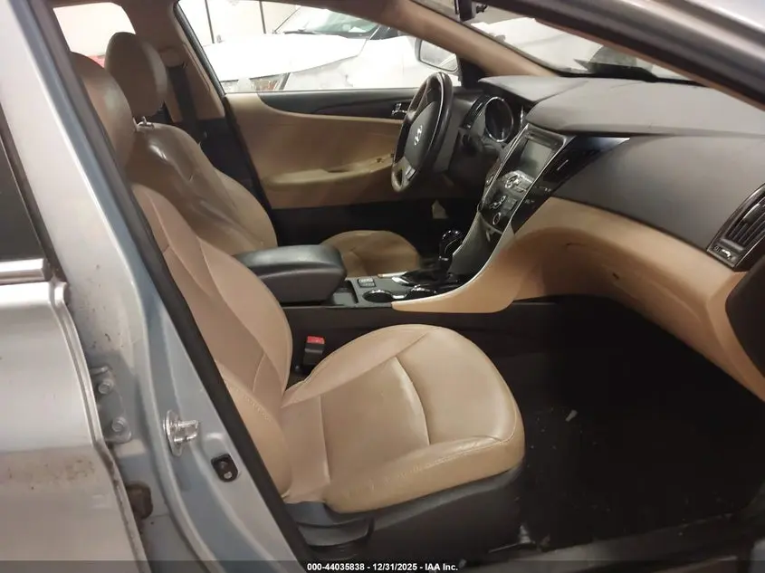 2011 HYUNDAI SONATA LIMITED