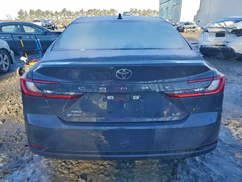 2025 TOYOTA CAMRY XSE  