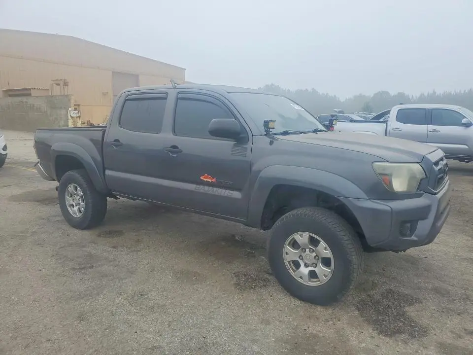 2012 TOYOTA TACOMA V6  