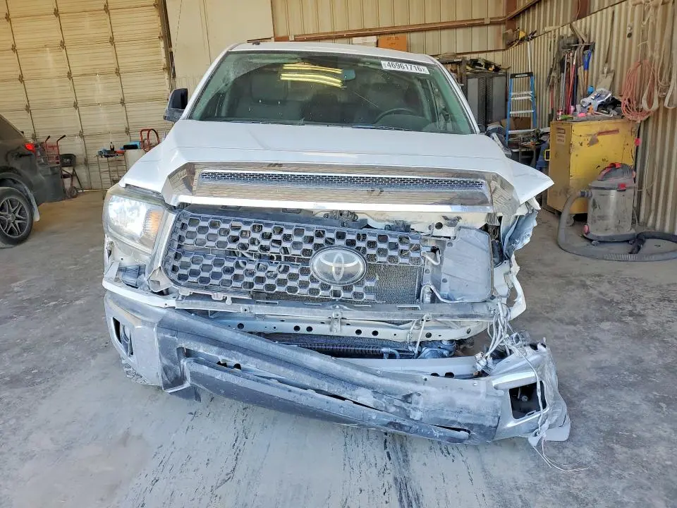 2018 TOYOTA TUNDRA SR5  