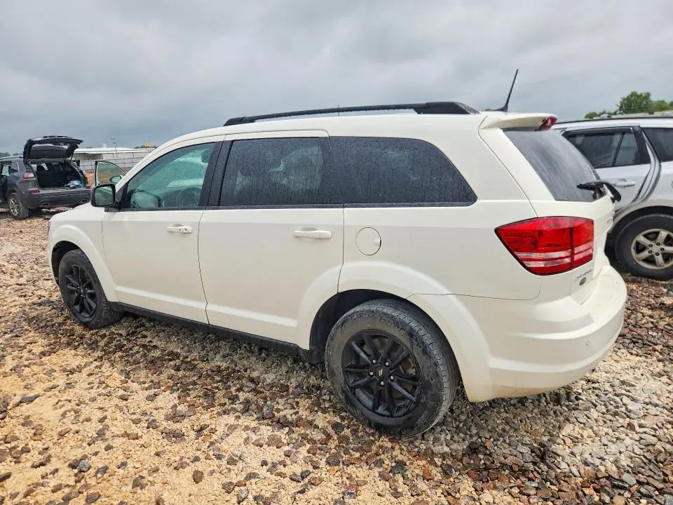 2020 DODGE JOURNEY SE  