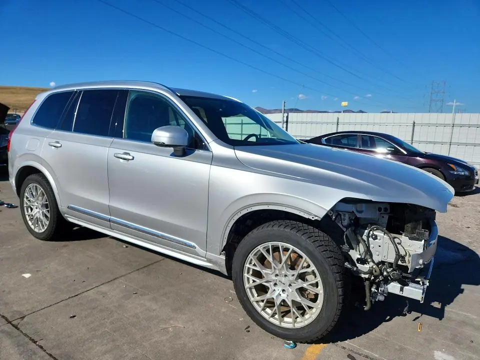 2019 VOLVO XC90 T8 INSCRIPTION  