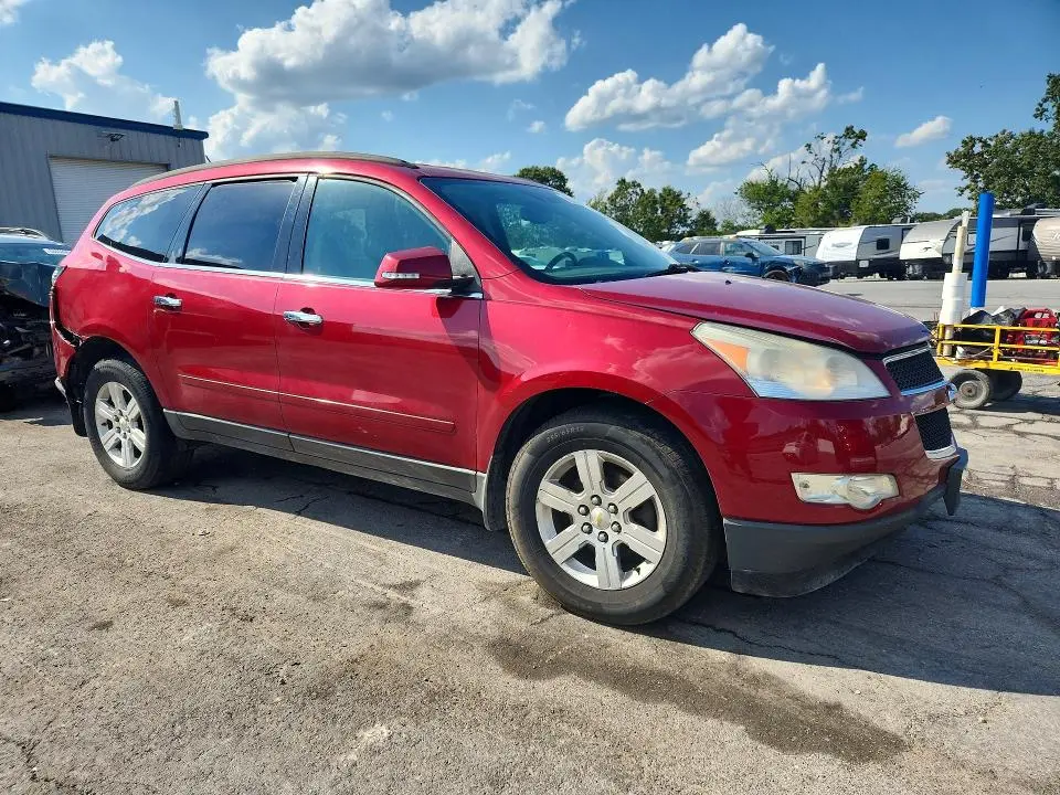 2012 CHEVROLET TRAVERSE LT  