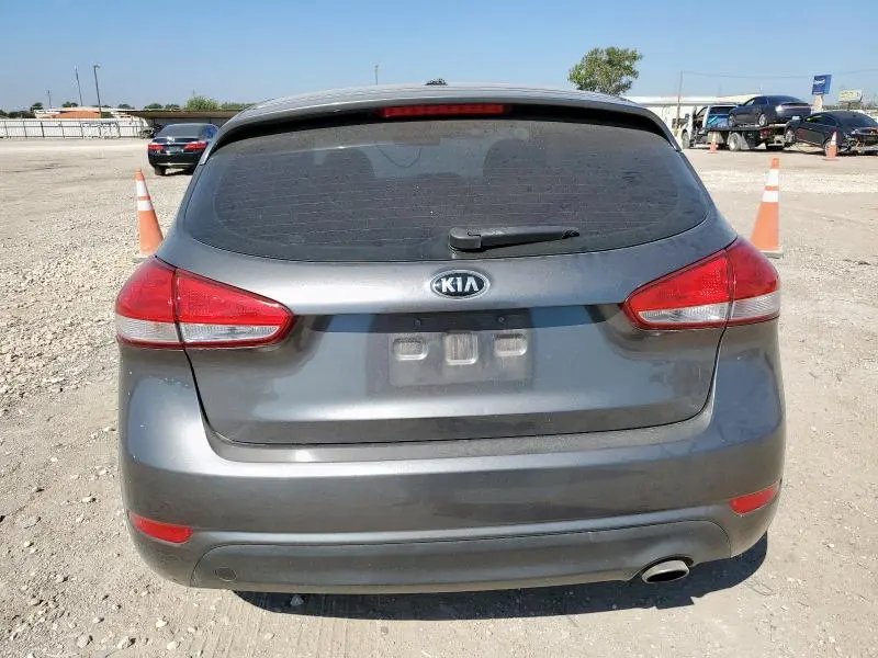 2016 KIA FORTE LX  