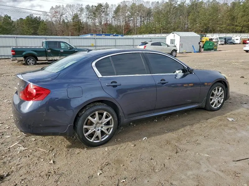 2011 INFINITI G37   