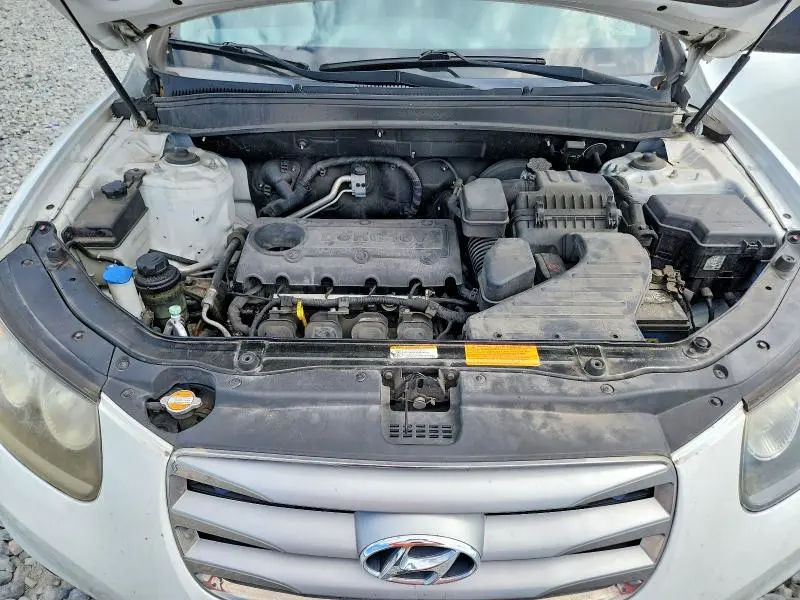 2012 HYUNDAI SANTA FE GLS  