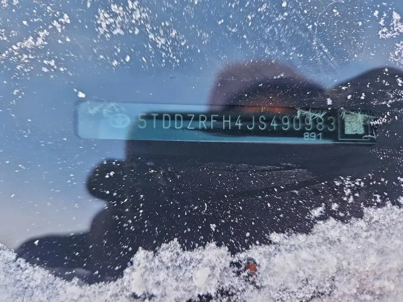 2018 TOYOTA HIGHLANDER LIMITED  