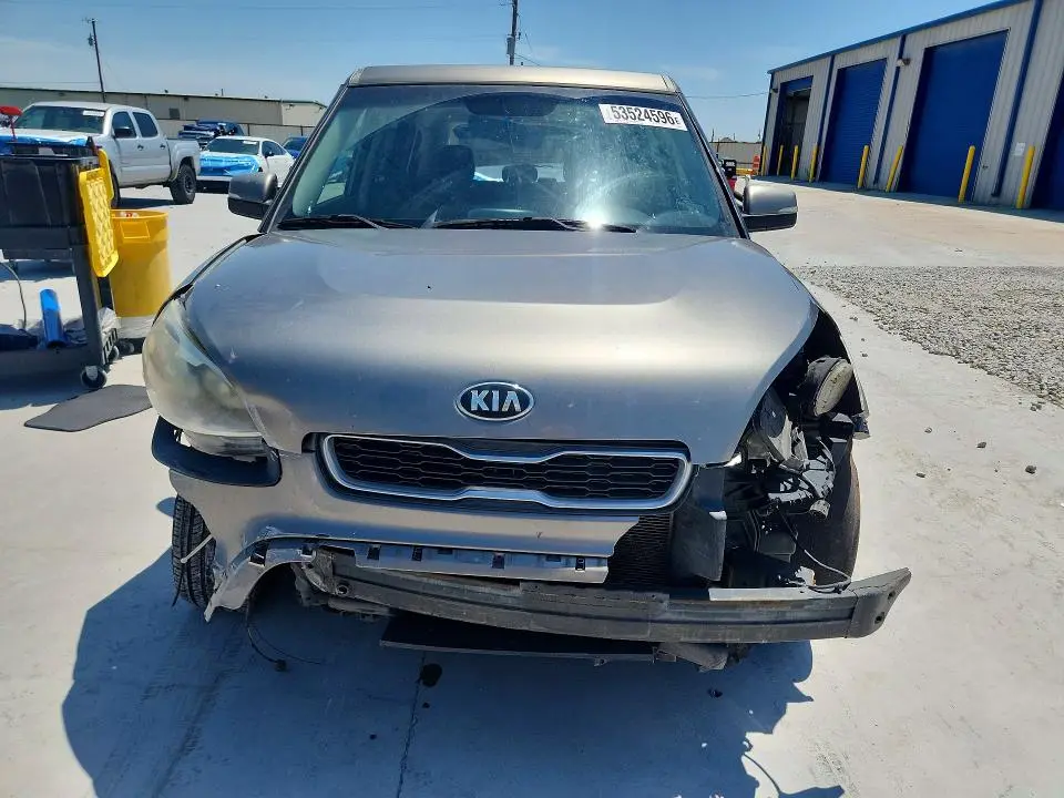 2012 KIA SOUL +  