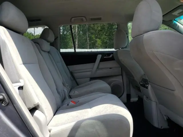 2011 TOYOTA HIGHLANDER BASE  