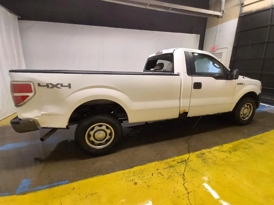 2010 FORD F150   