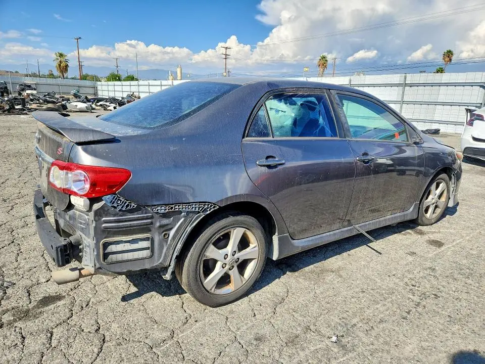 2013 TOYOTA COROLLA S  