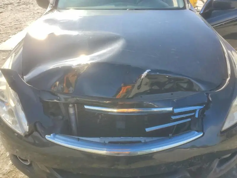 2013 INFINITI G37 BASE  