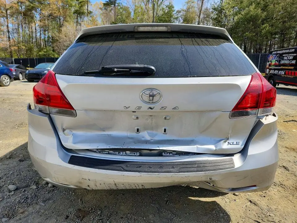 2013 TOYOTA VENZA XLE  