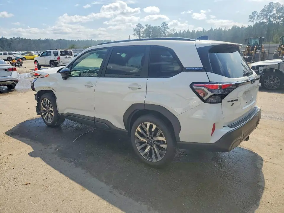 2025 SUBARU FORESTER TOURING  