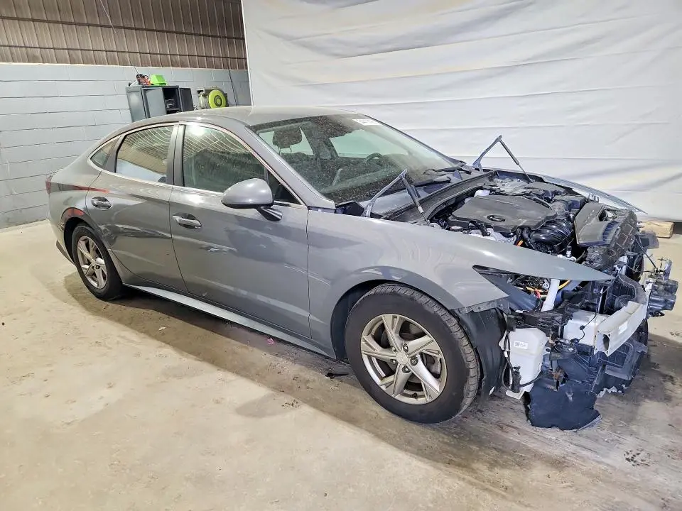2021 HYUNDAI SONATA SE  