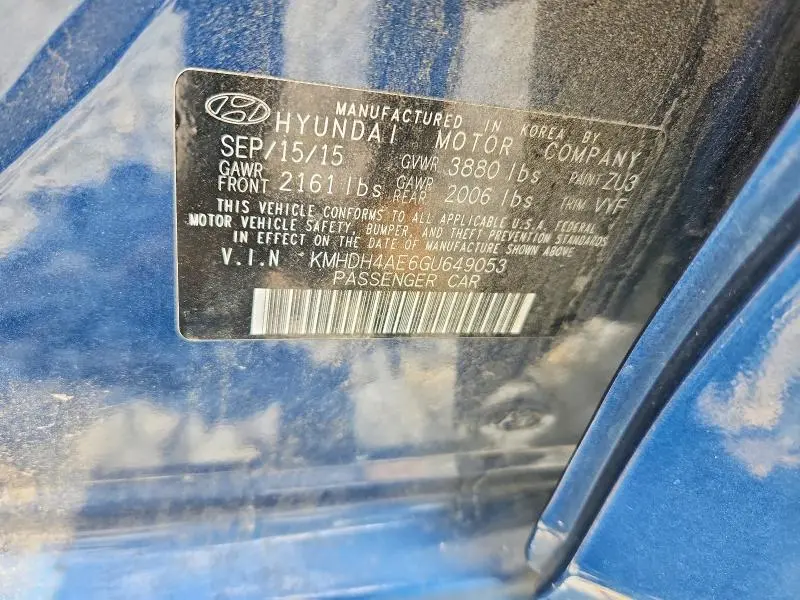 2016 HYUNDAI ELANTRA SE  