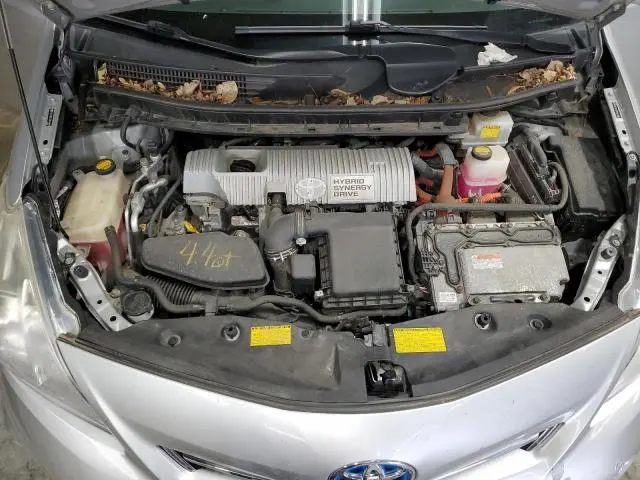 2012 TOYOTA PRIUS V   