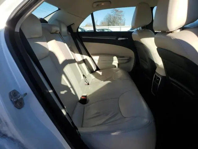 2015 CHRYSLER 300 LIMITED  