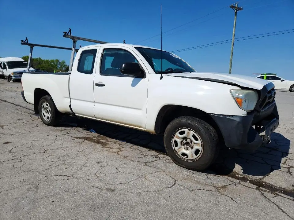 2015 TOYOTA TACOMA BASE  