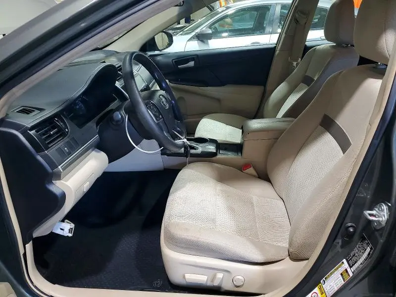 2013 TOYOTA CAMRY LE  